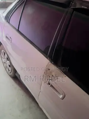 Toyota Corolla Sedan 1990 White
