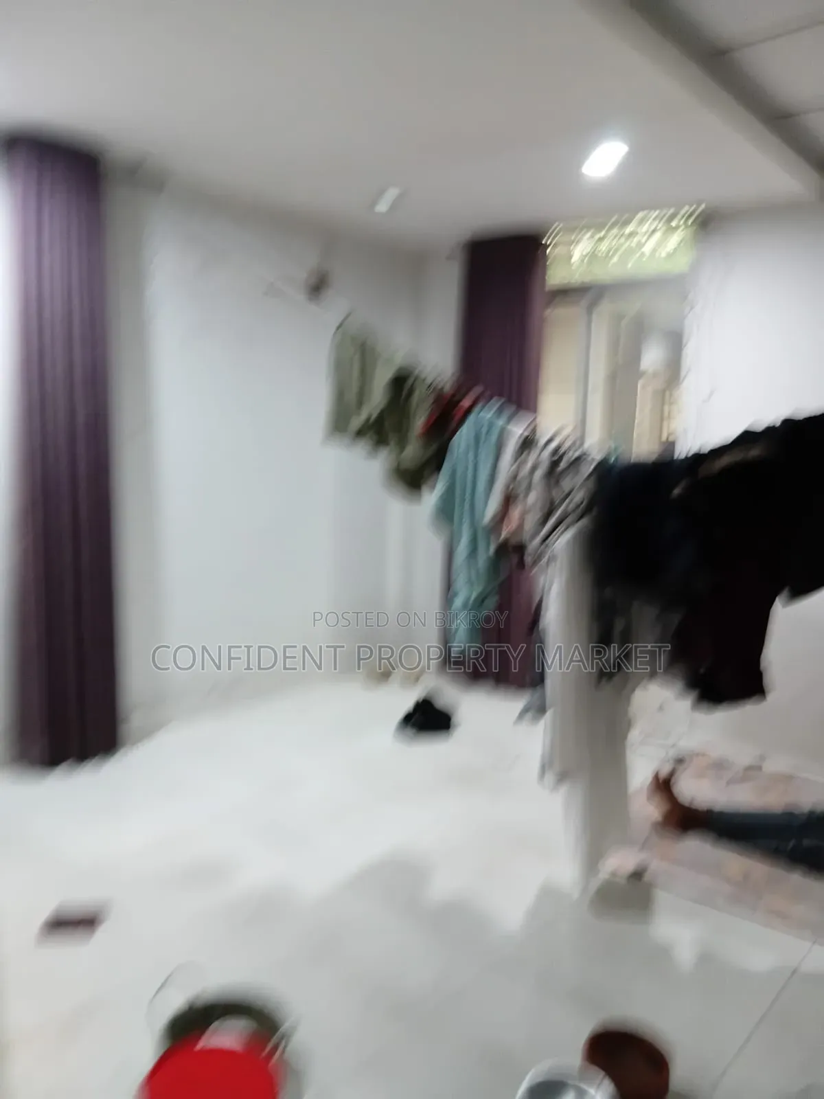 8 Bedroom House in Baridhara for Rent