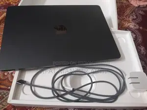Laptop Apple MacBook Air 16GB Apple M5 SSD 512GB