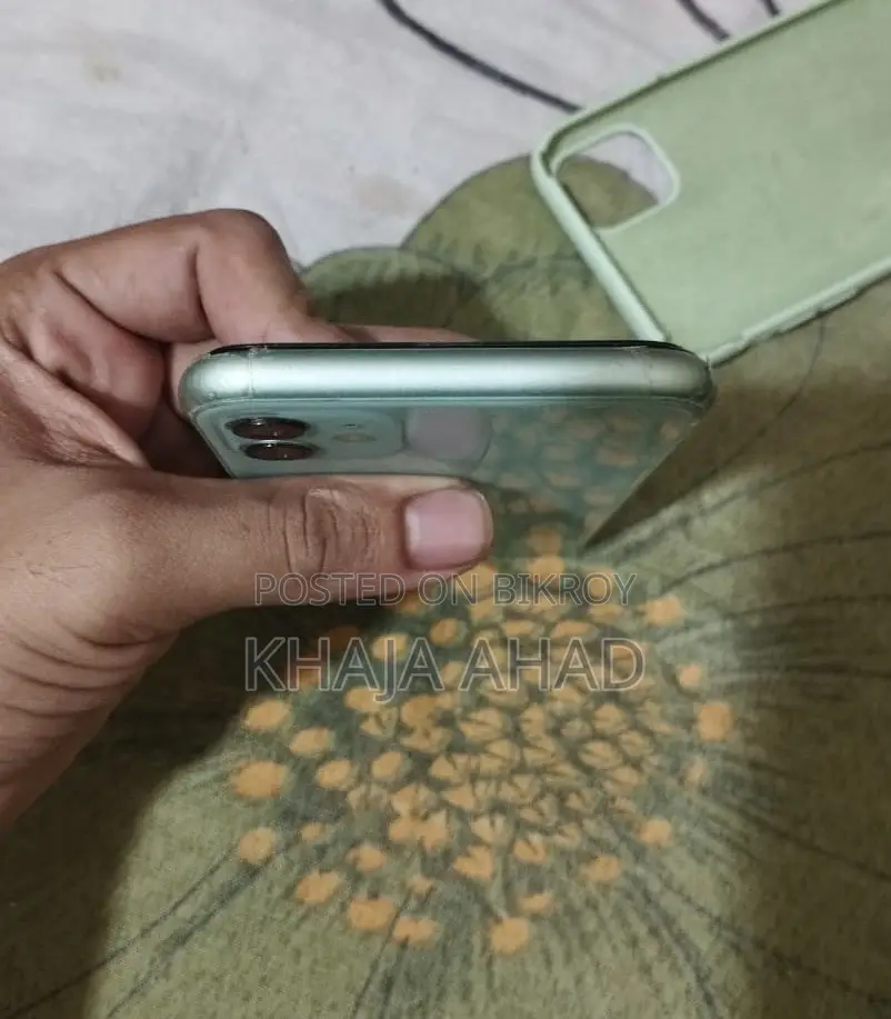 Apple iPhone 11 256 GB Green