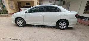 Toyota Axio 2010 Pearl