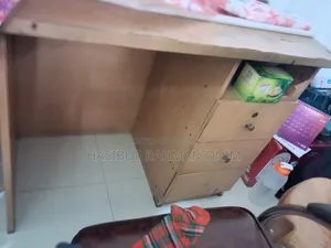 Reading Table