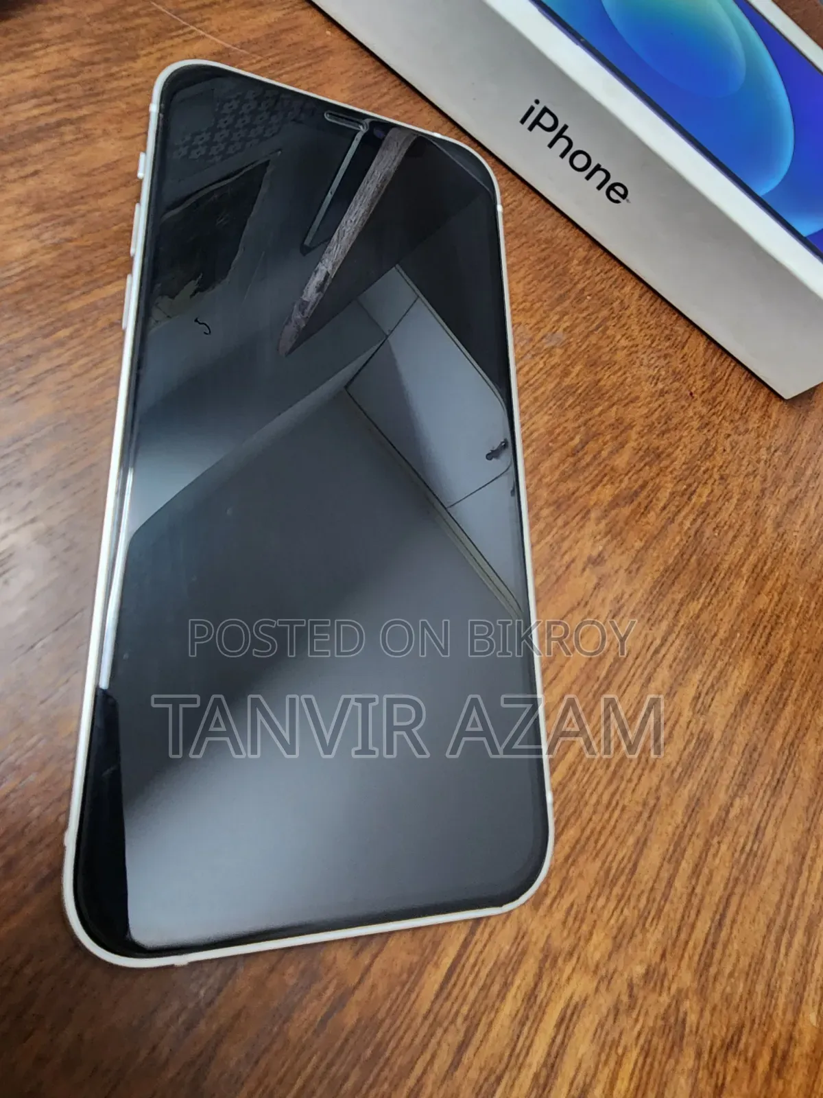 অ্যাপল আইফোন ১২ ৬৪ জিবি হোয়াইট