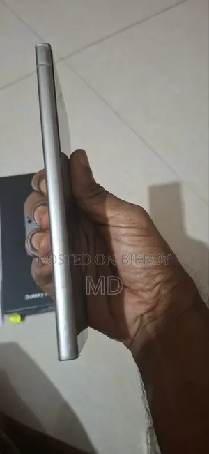 স্যামসাং গ্যালাক্সি এস২৪ আল্ট্রা ২৫৬ জিবি গোল্ড