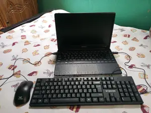 ল্যাপটপ ৪জিবি এএমডি এসএসডি ২৫৬জিবি