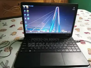 ল্যাপটপ ৪জিবি এএমডি এসএসডি ২৫৬জিবি