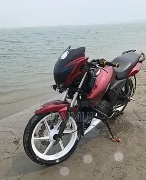 TVS Apache RTR 160 2V 2016 Green
