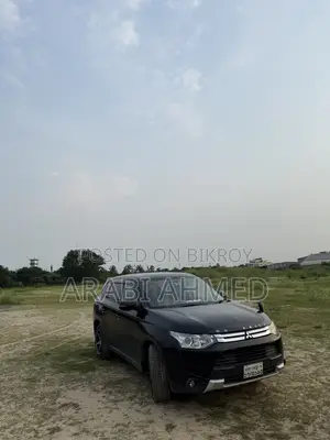 Mitsubishi Outlander 2014 Pearl