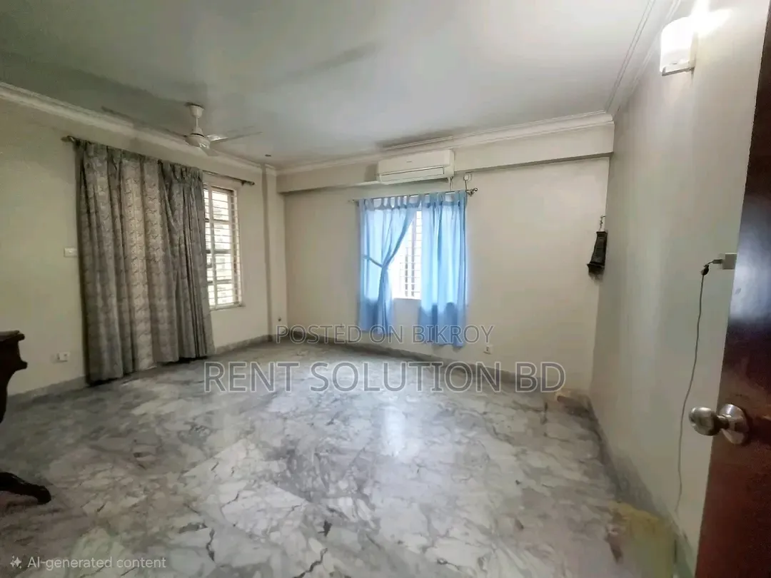 বনানীতে অফিস স্পেস ৩২০০ এসএফটি ৪ বেড রুম