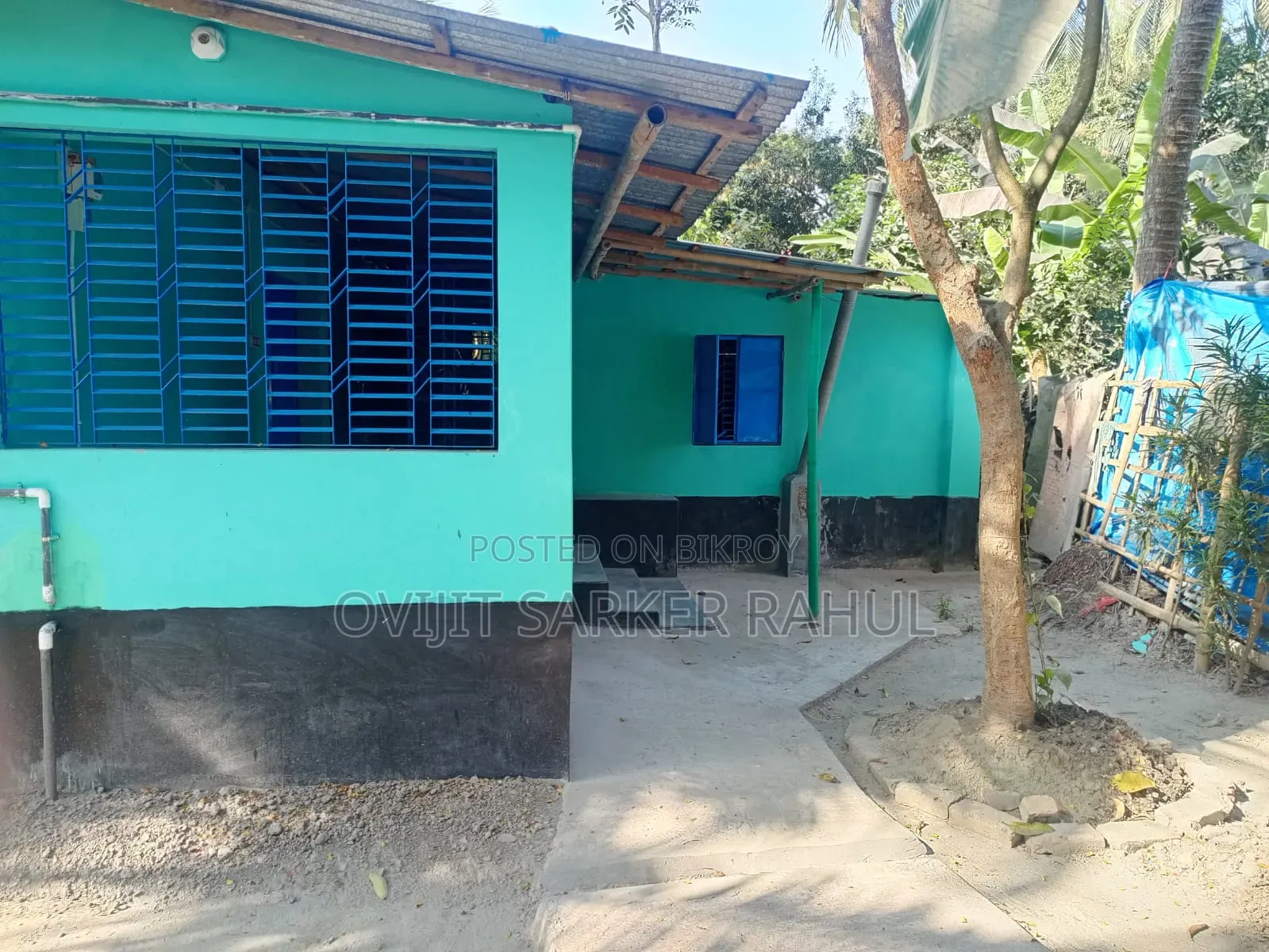 Furnished 3 Bedroom House in Phultala for Sale