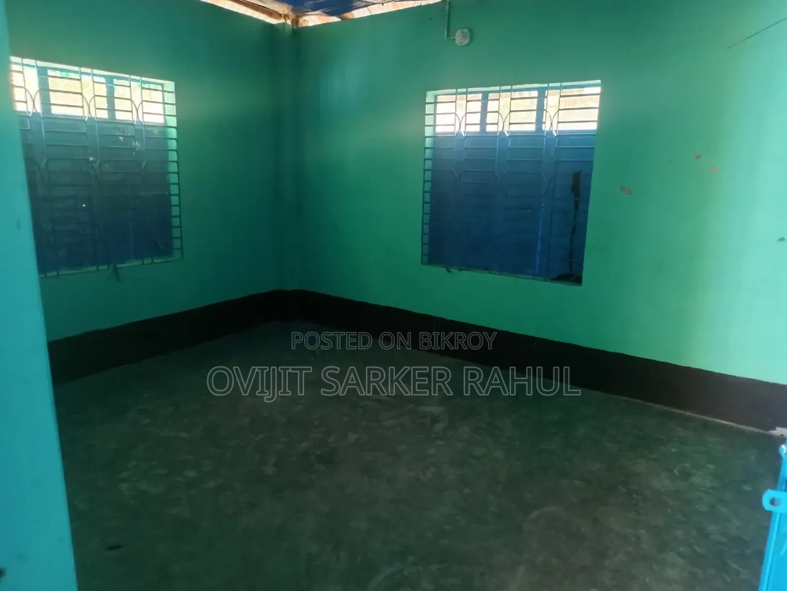 Furnished 3 Bedroom House in Phultala for Sale