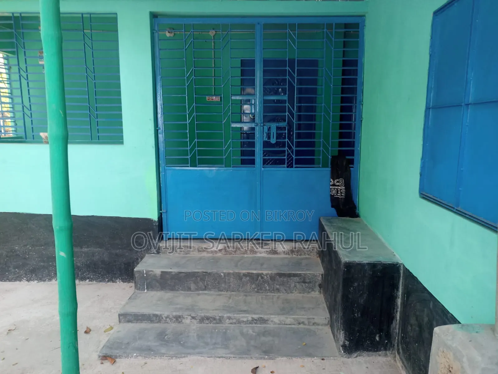 Furnished 3 Bedroom House in Phultala for Sale