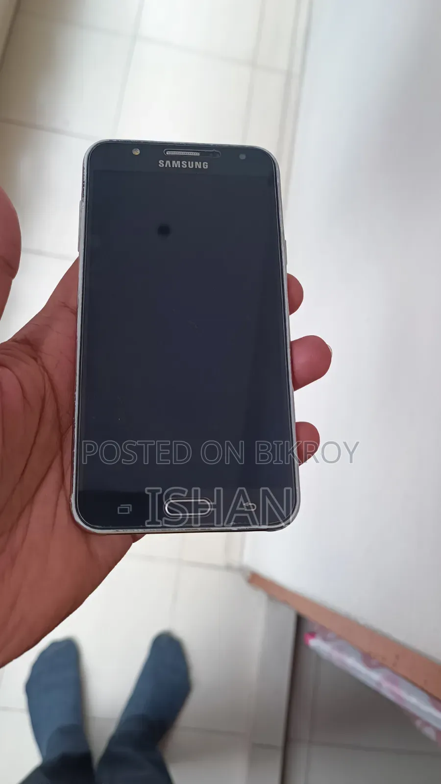 Samsung Galaxy J7 16 GB Silver