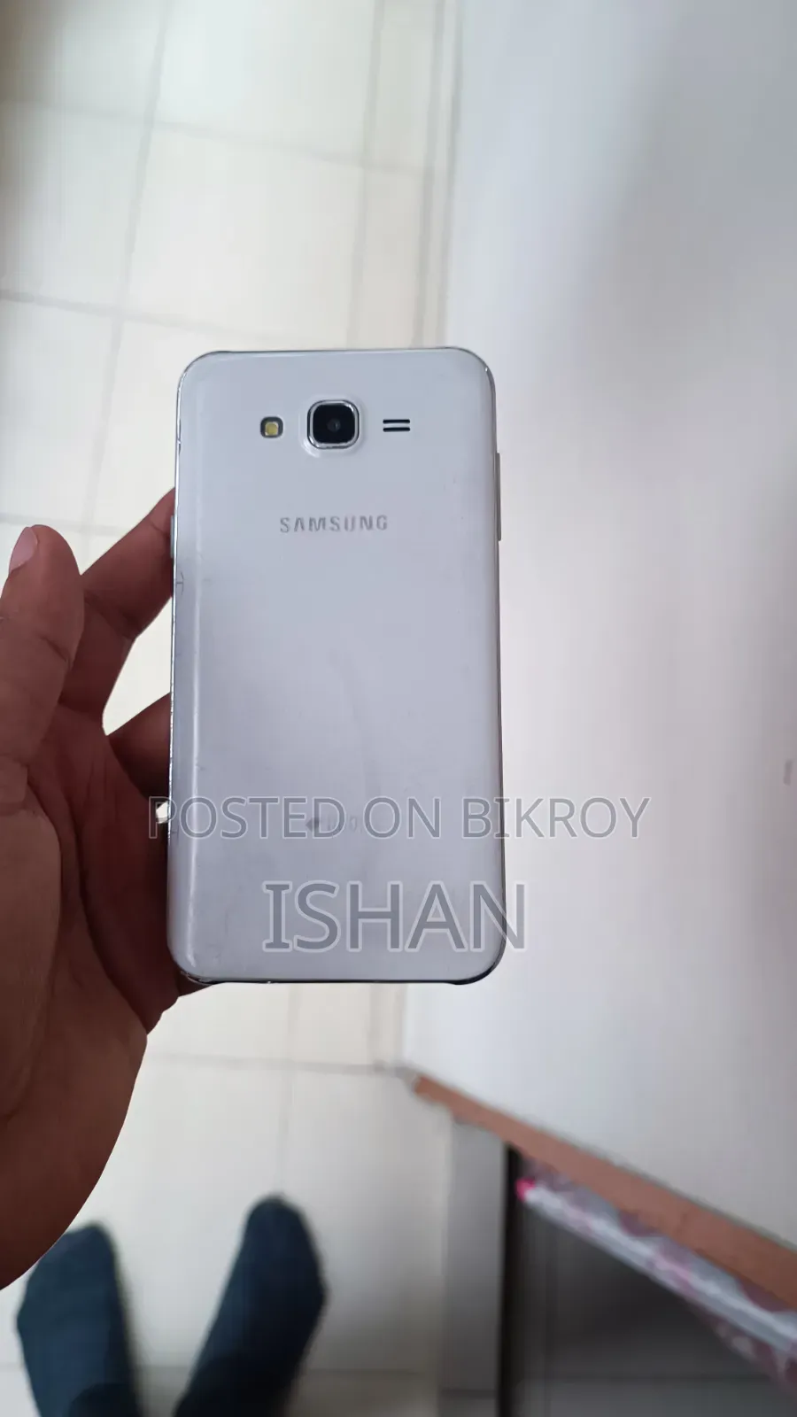 Samsung Galaxy J7 16 GB Silver