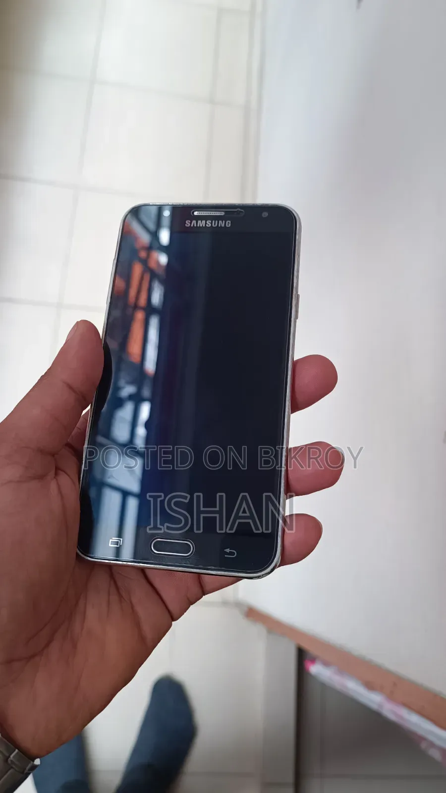 Samsung Galaxy J7 16 GB Silver