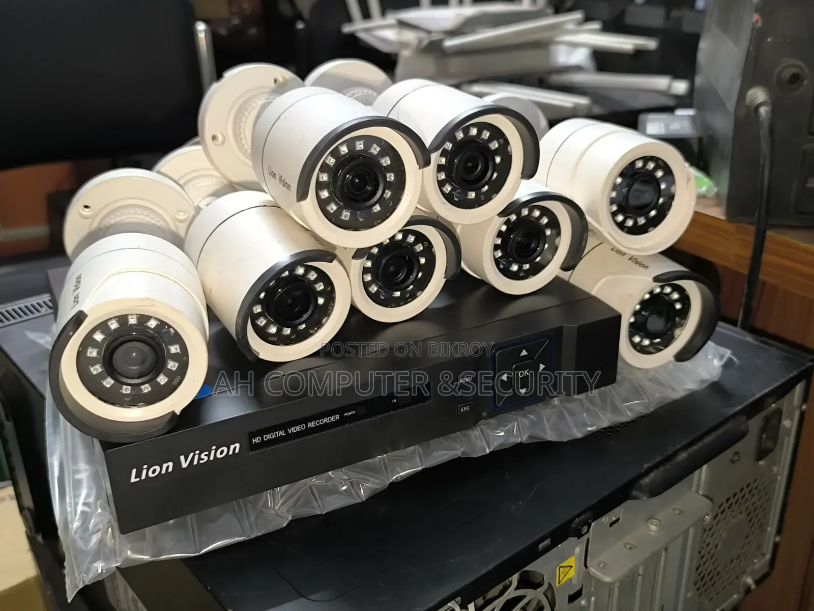 CCTV Package 8pc Camera 8ch NVR 500hdd