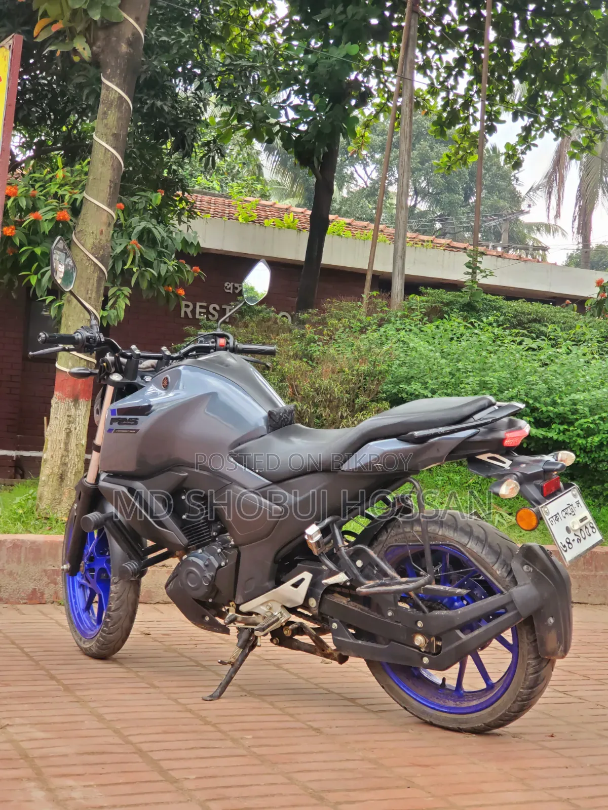 New Yamaha FZS V3 2024 Gray