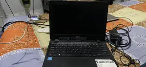 Laptop Acer Aspire ES1-132 4GB Intel Celeron HDD 500GB