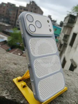 আইফোন ১৭ প্রো ম্যাক্স প্রিমিয়াম ব্যাক কভার