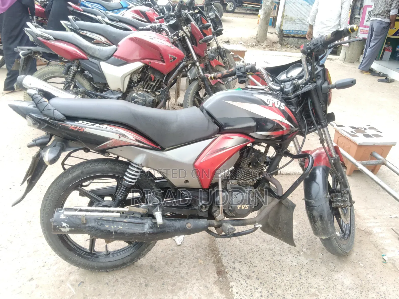 টিভিএস স্ট্রাইকার ১২৫ ২০২১ ব্ল্যাক