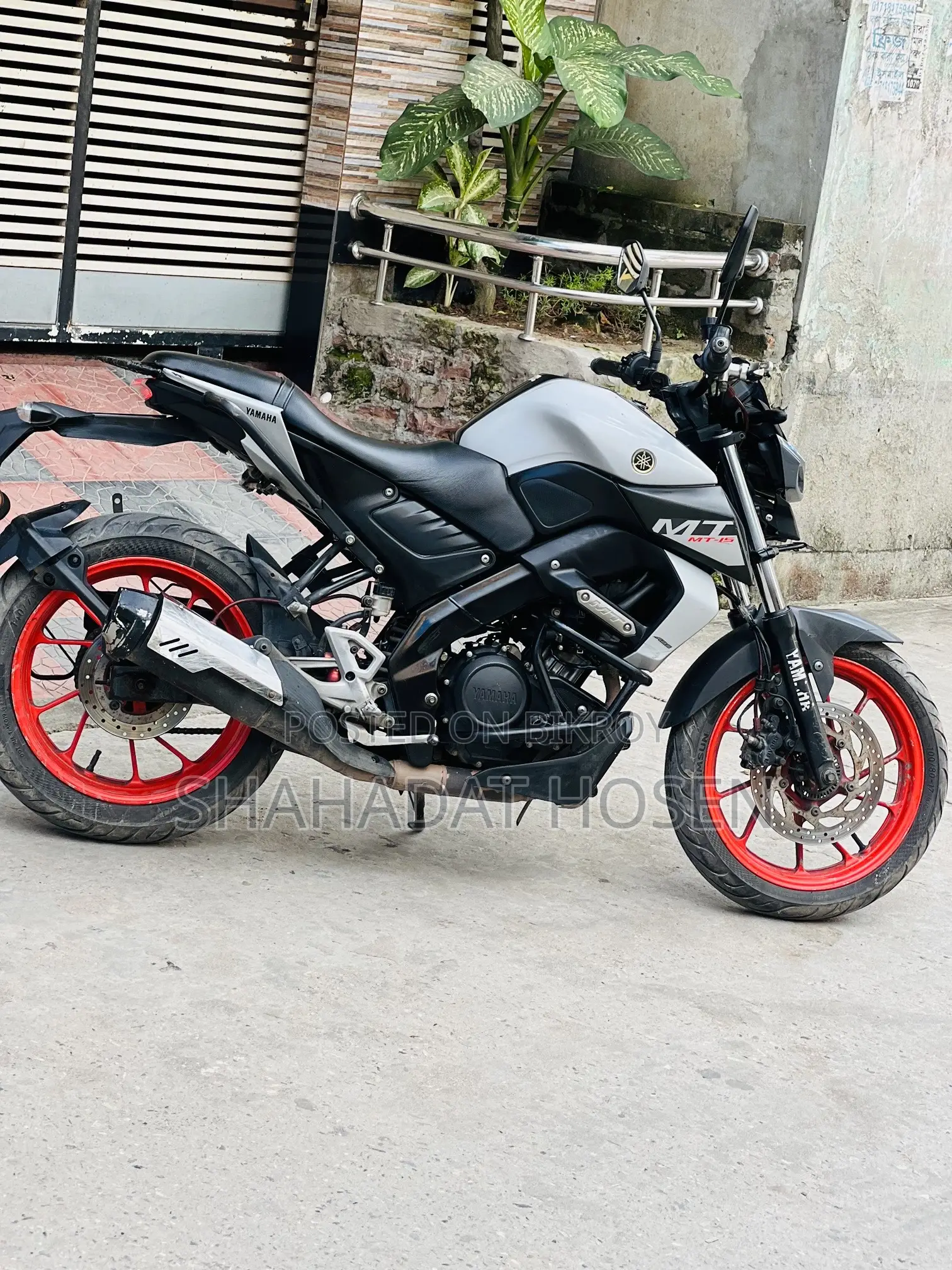 Yamaha R1 2021 White