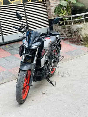 Yamaha R1 2021 White