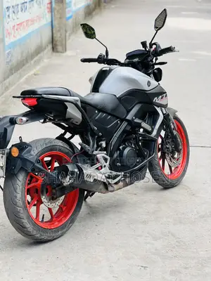 Yamaha R1 2021 White