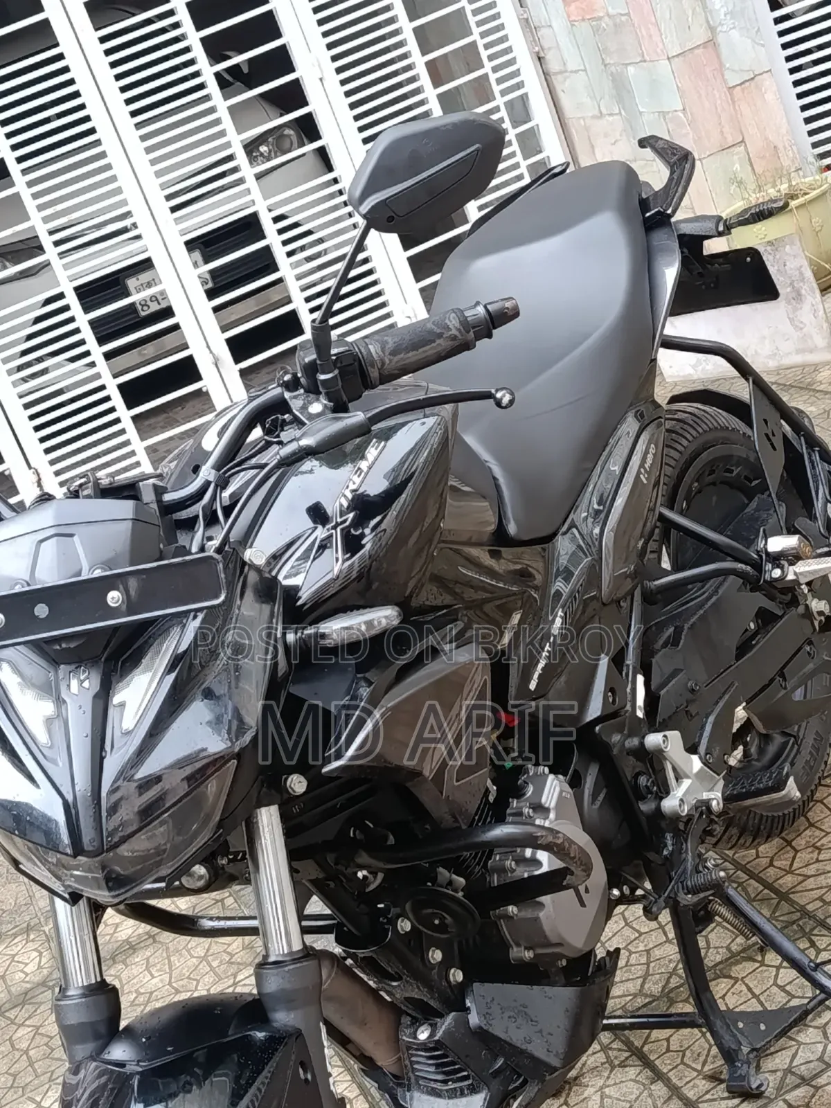 New Hero Xtreme 125R 2025 Black