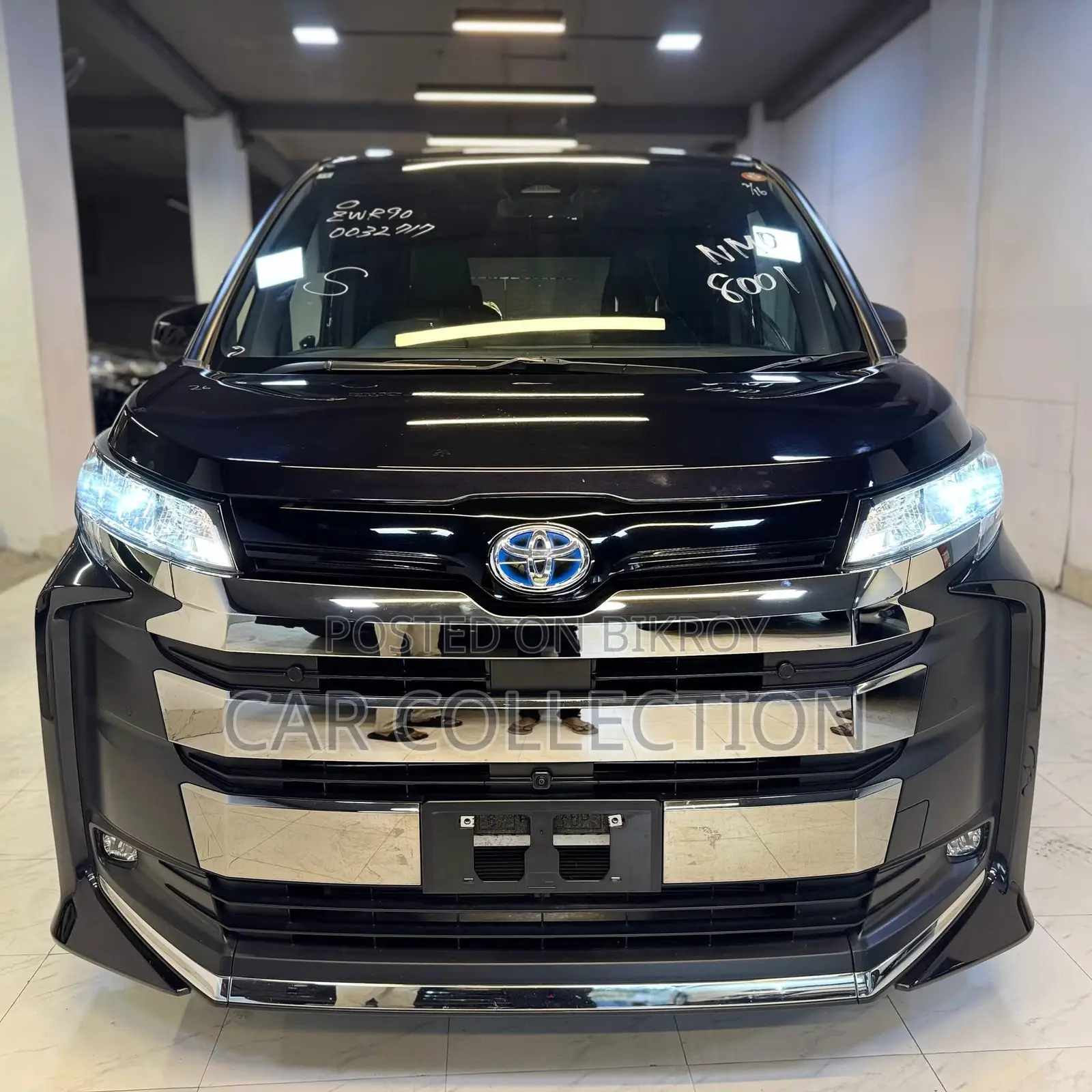 Toyota Noah 2022 Black
