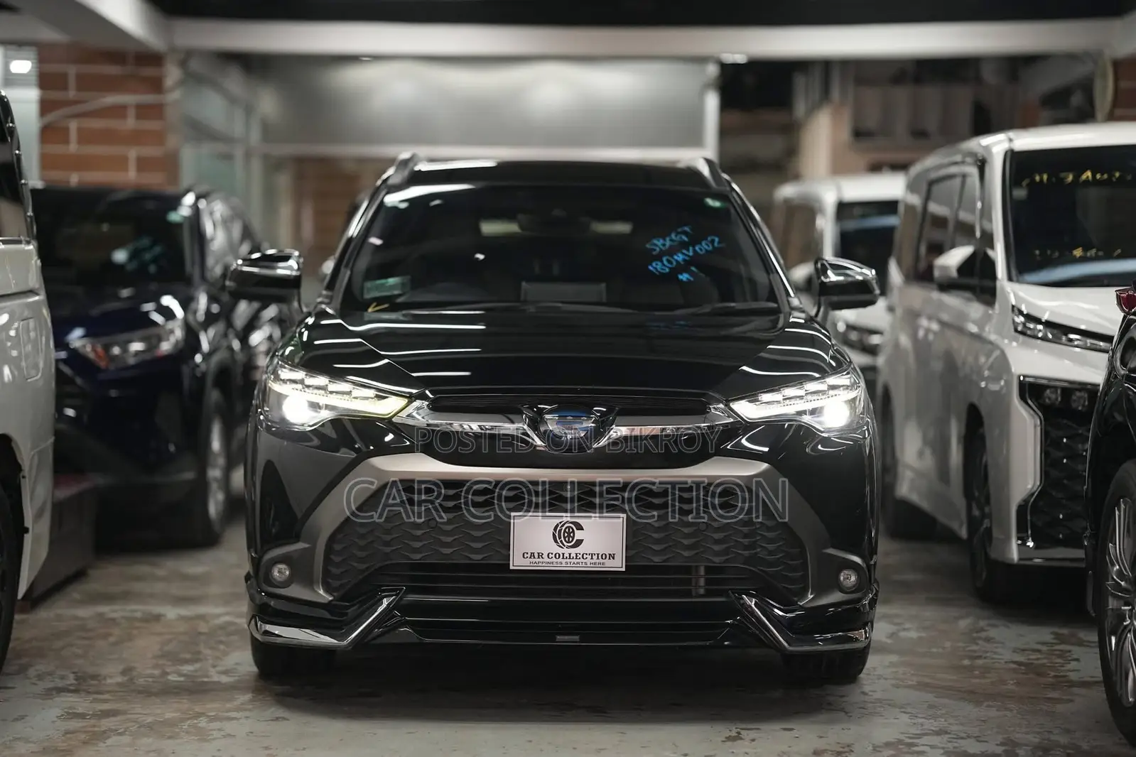 Toyota Corolla Cross 1.8 Hybrid AWD 2022 Black