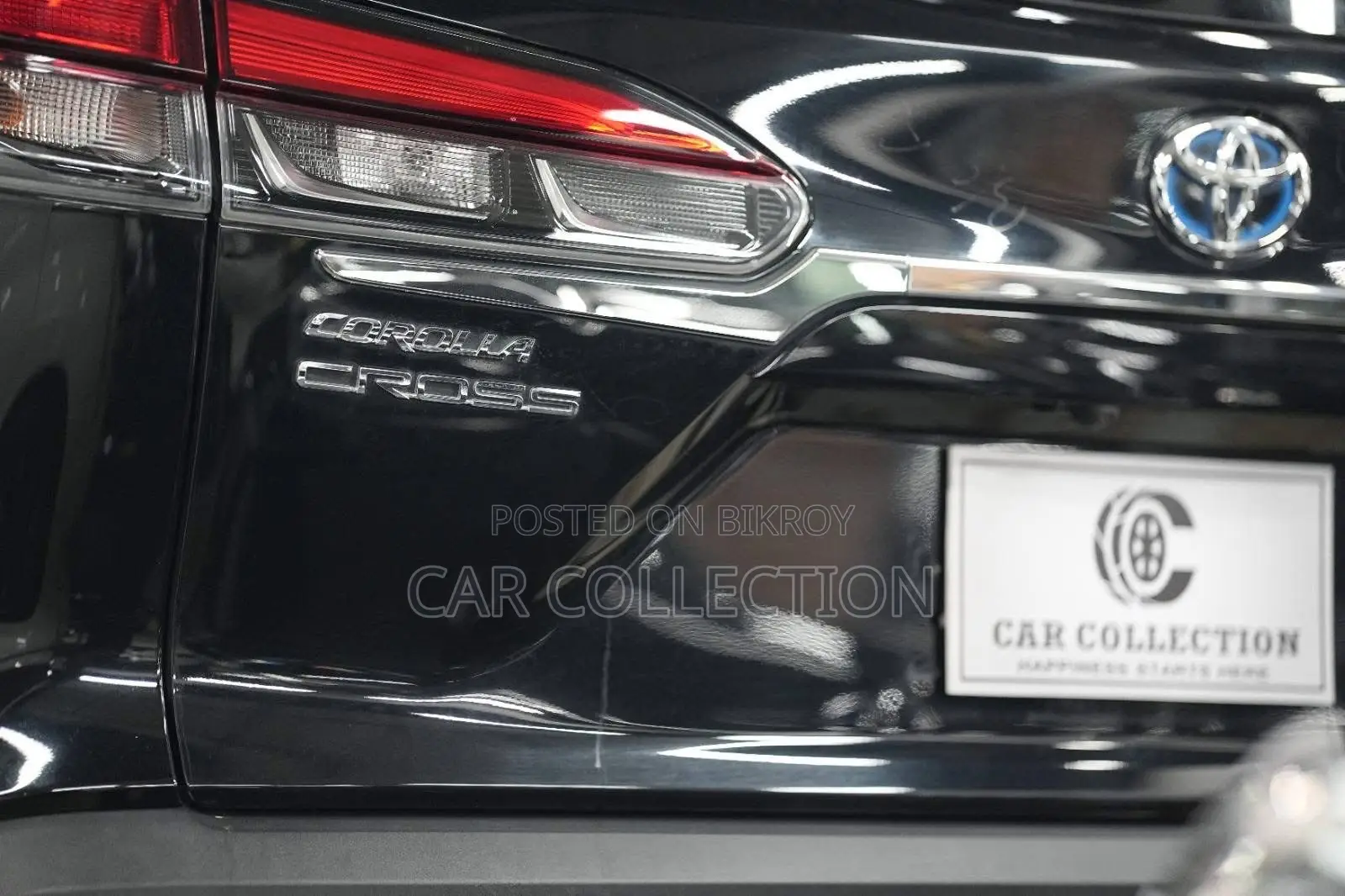 Toyota Corolla Cross 1.8 Hybrid AWD 2022 Black