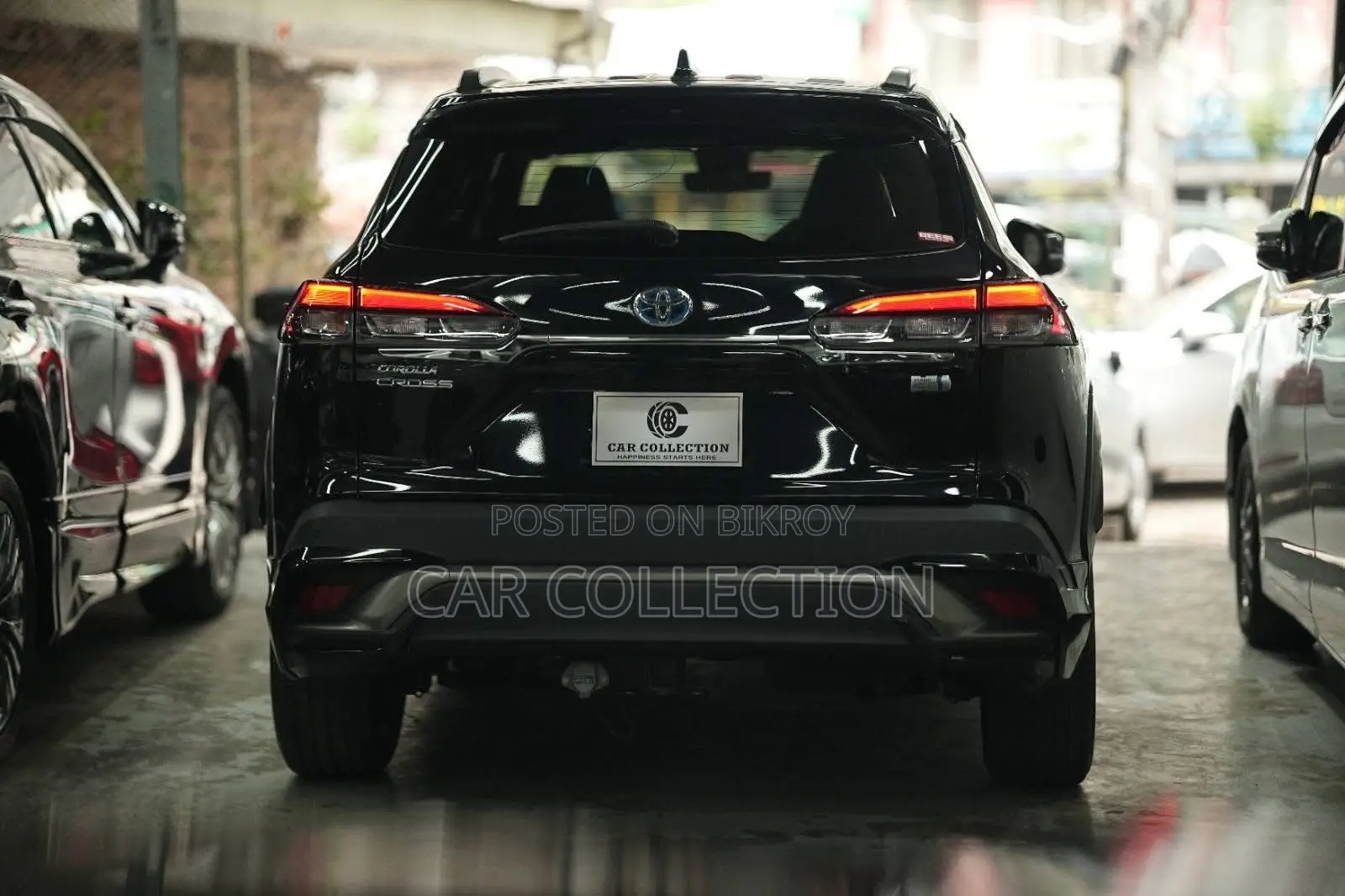 Toyota Corolla Cross 1.8 Hybrid AWD 2022 Black
