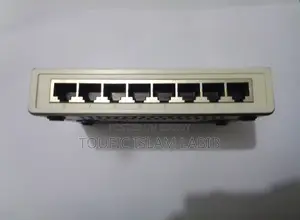 TP-Link Ethernet Switch [Tl-Sf1008d]