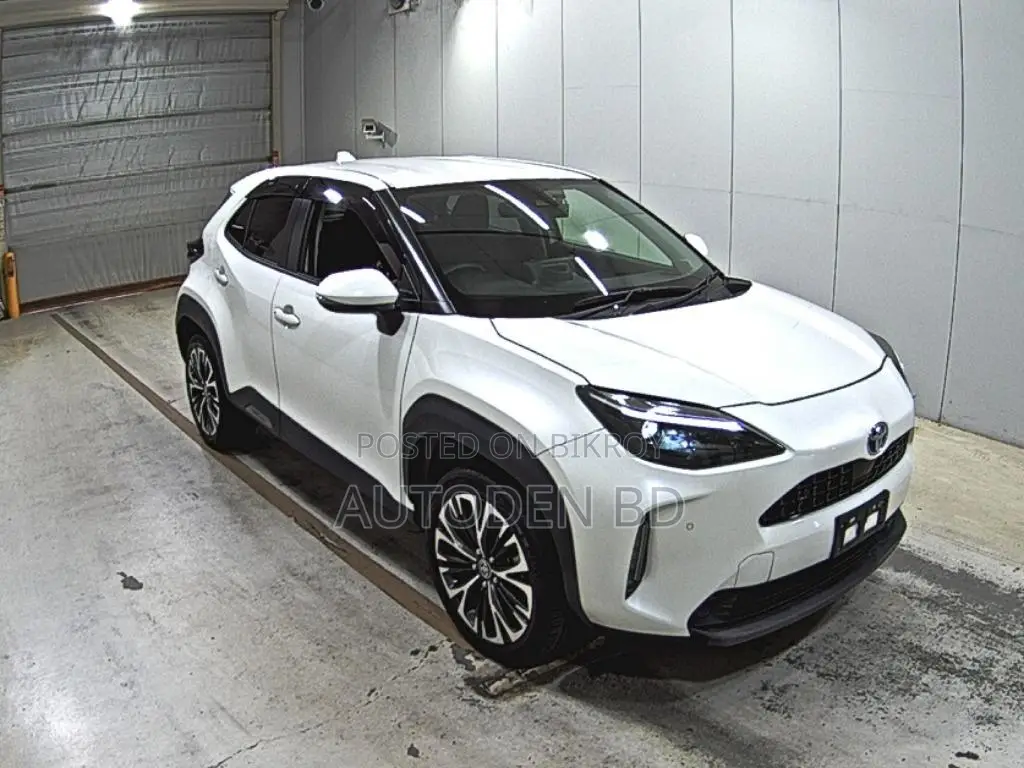 Toyota Yaris Cross 2021 Pearl