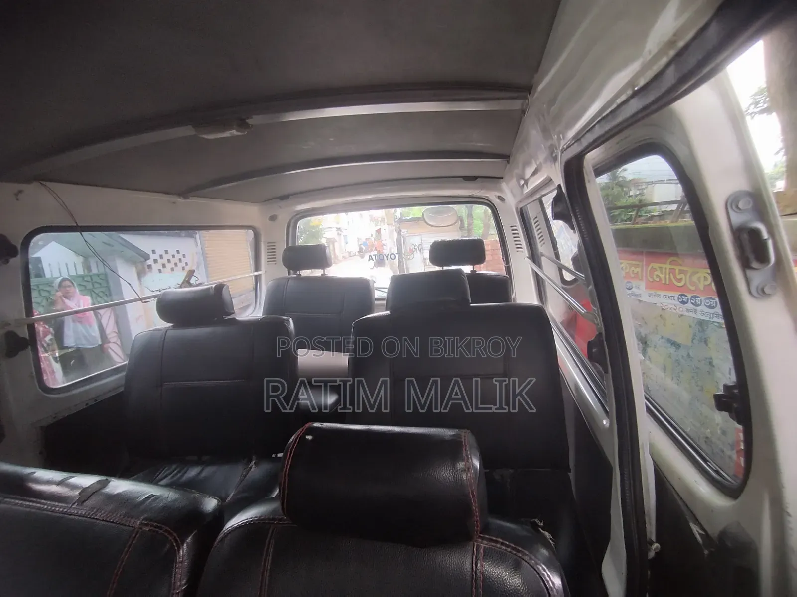 Toyota HiAce 2003 White