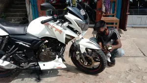 TVS Apache RTR 160 2V 2017 White