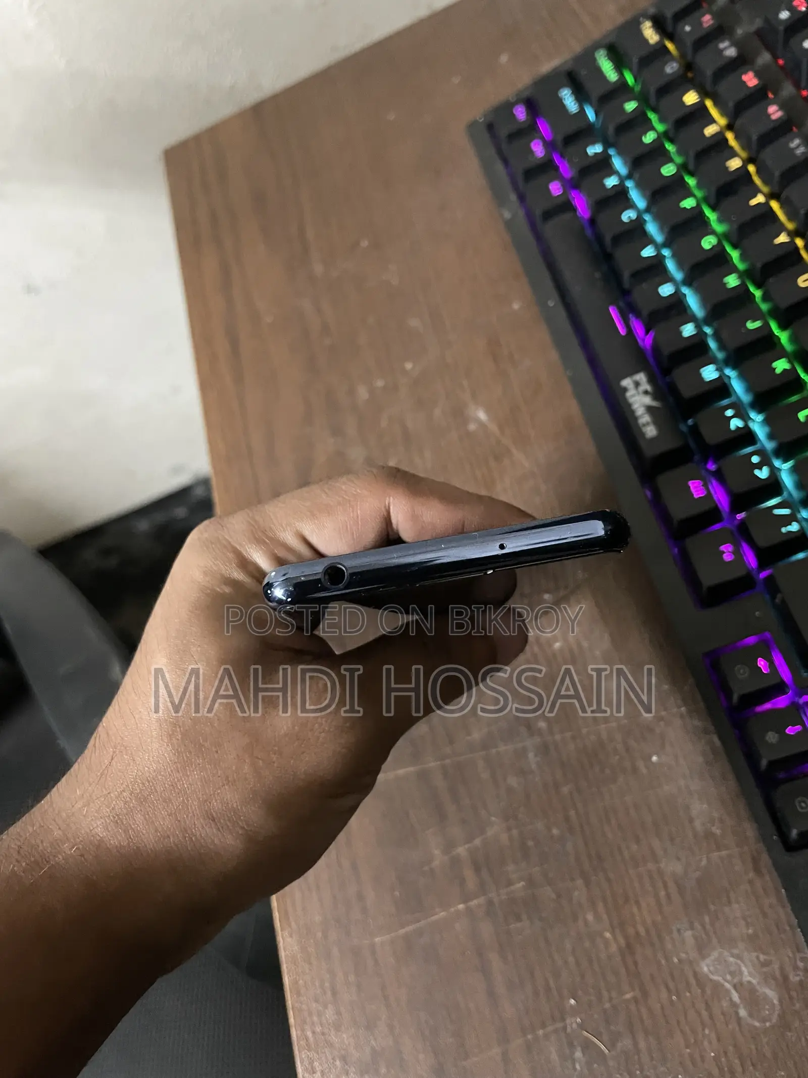 সনি এক্সপেরিয়া ৫ ২য় সংস্করণ ২৫৬ জিবি নীল