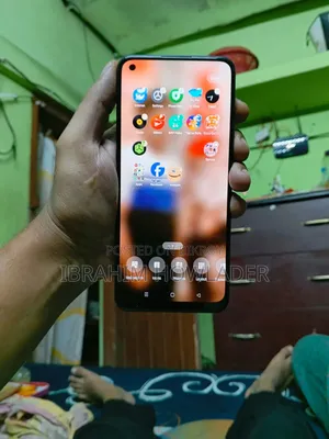 রিয়েলমি ১০ ১২৮ জিবি ব্লু