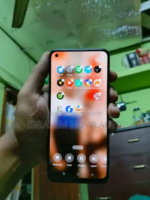 রিয়েলমি ১০ ১২৮ জিবি ব্লু