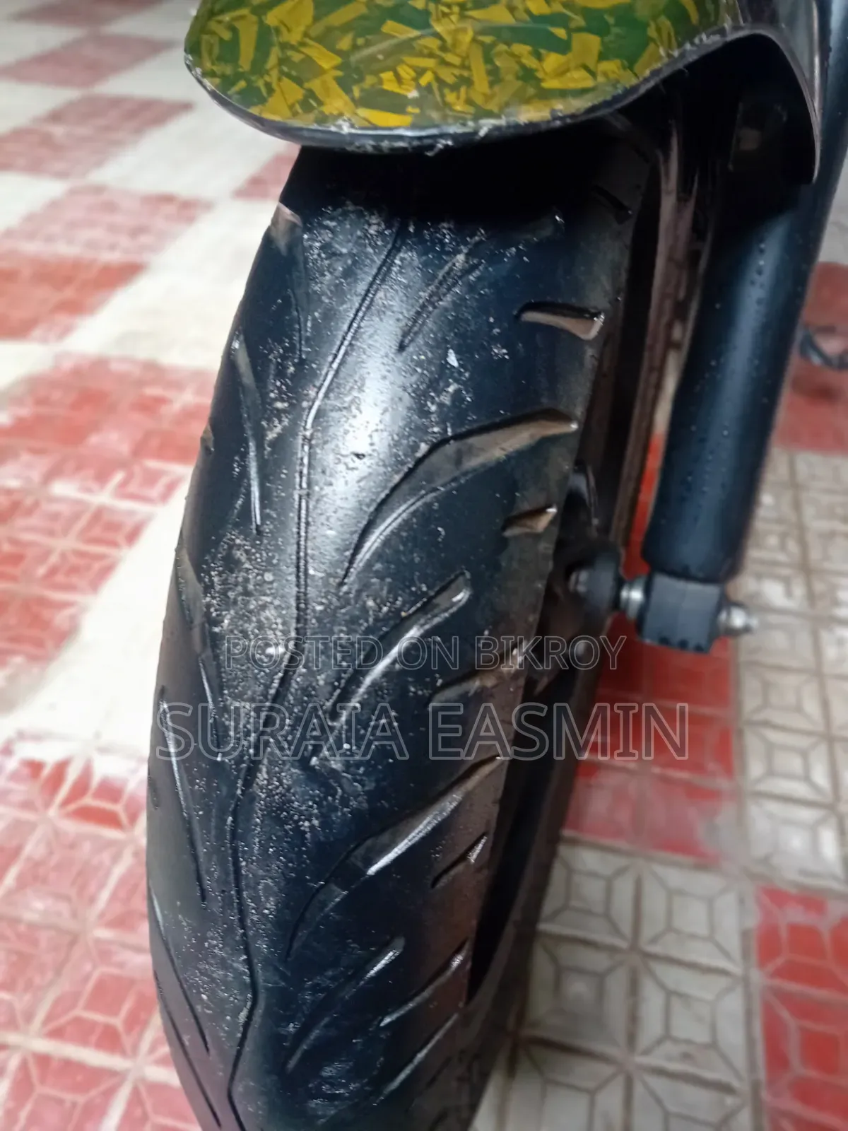 Suzuki Gixxer 2023 Yellow