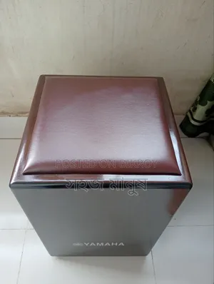Yamaha brand wooden cajon box drum