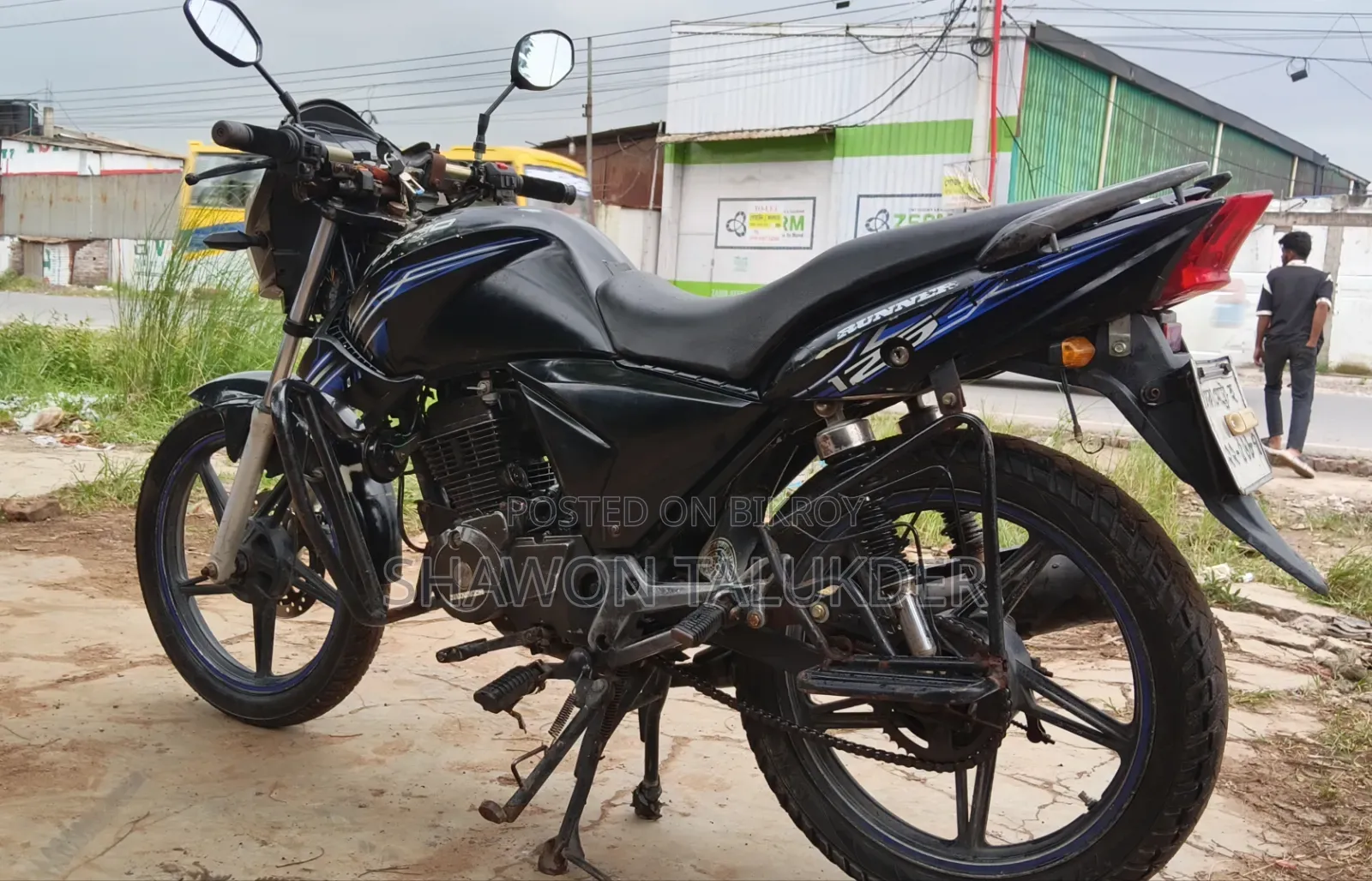 রানার টার্বো ১২৫ ২০১৬ কালো