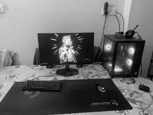 Desktop Computer MSI 16GB AMD Ryzen 5 SSD 256GB