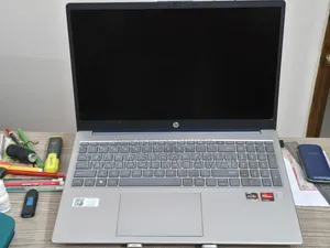 Laptop HP 15-Fd0290ns 8GB AMD Ryzen 3 SSD 500GB