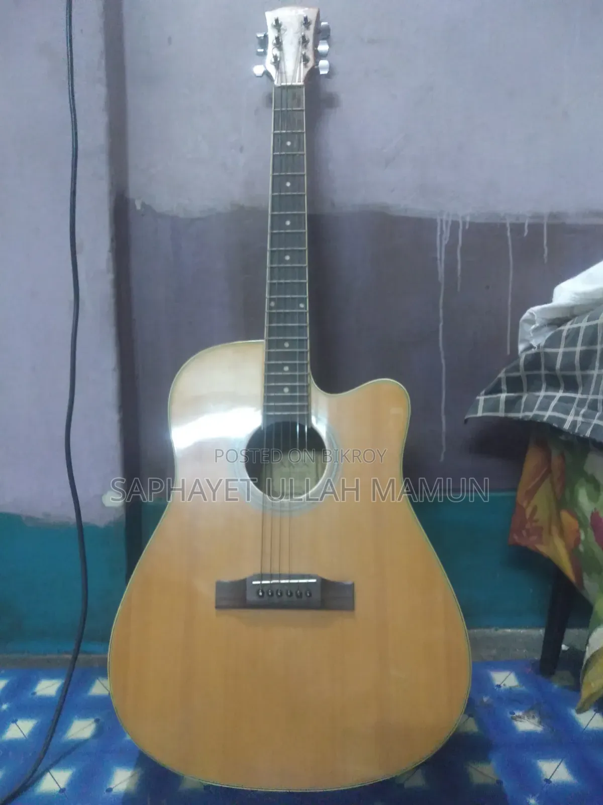 অ্যাকোস্টিক গিটার