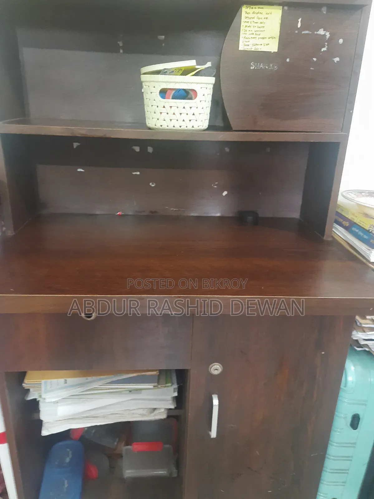 Reading Table