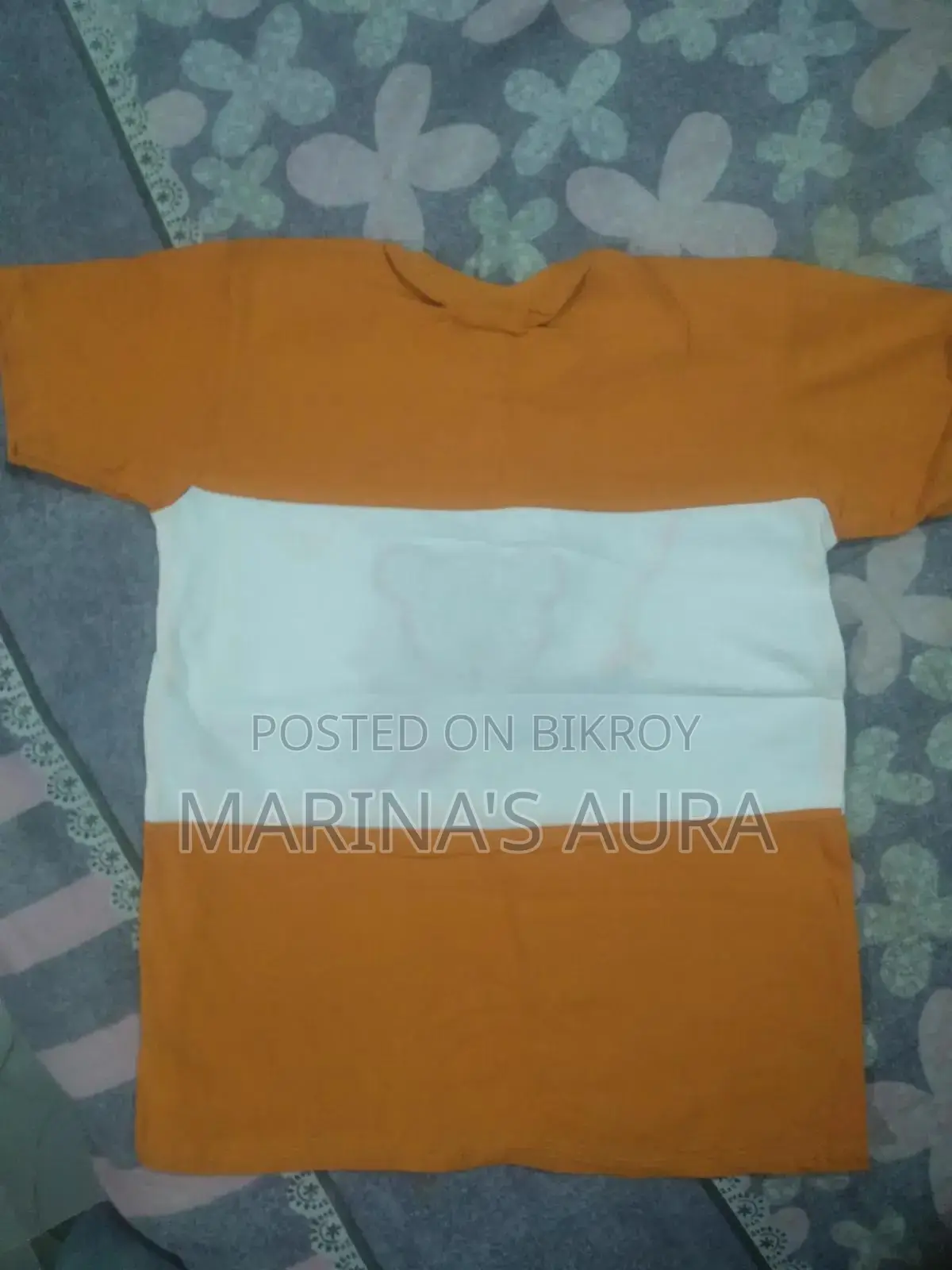ছোট ছেলে বাবুর টি শার্ট।