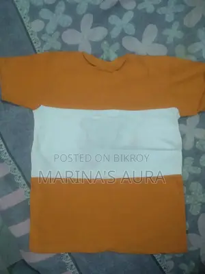 ছোট ছেলে বাবুর টি শার্ট।
