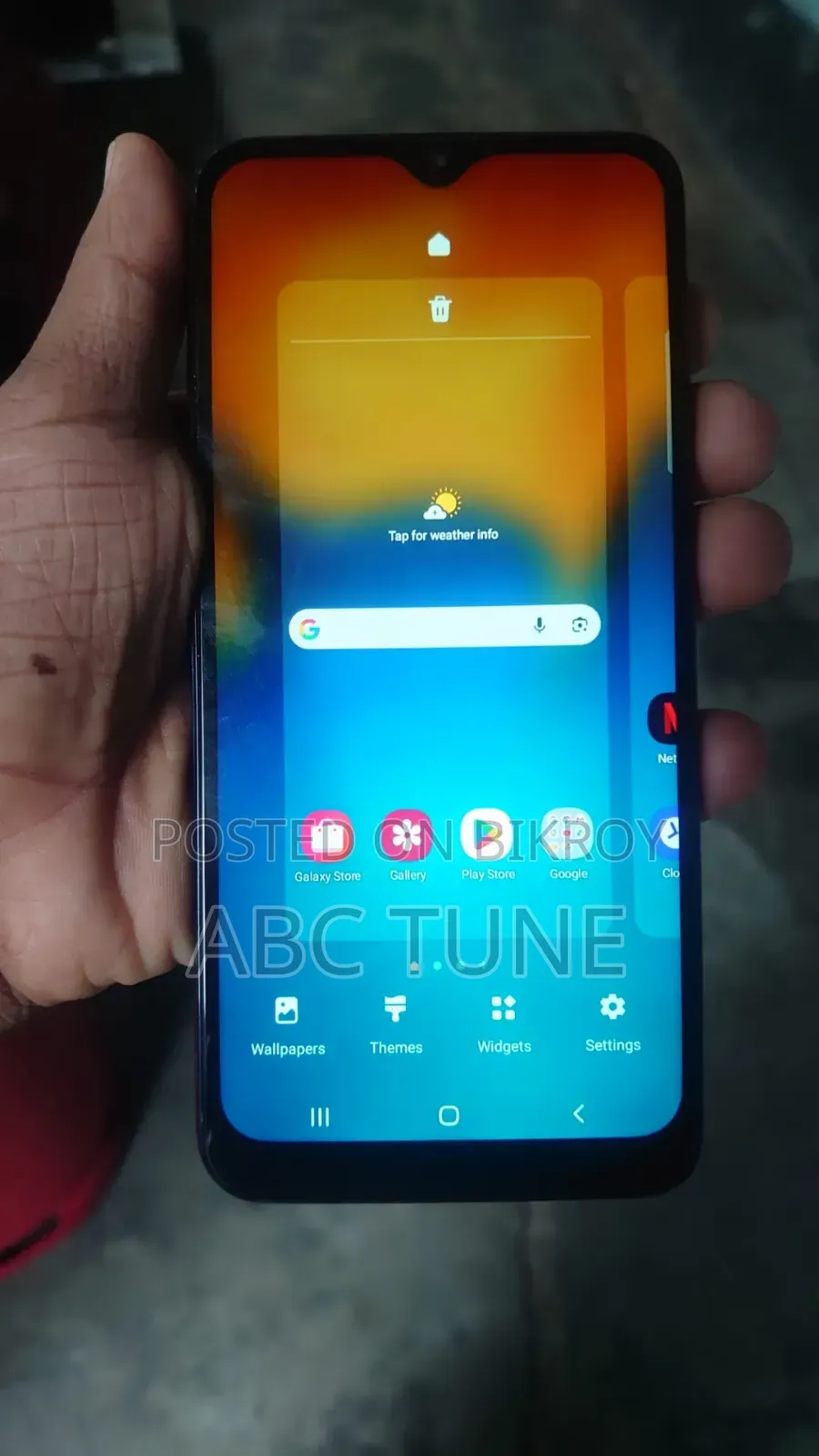 Samsung Galaxy A20 64 GB Black