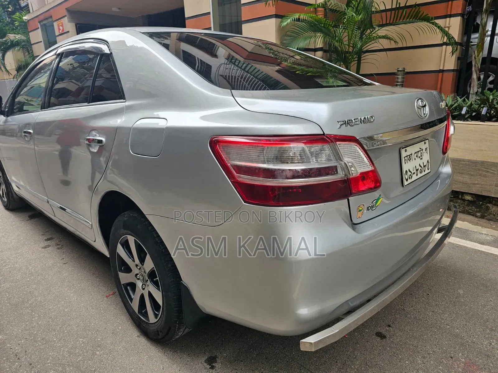 Toyota Premio 2012 Silver